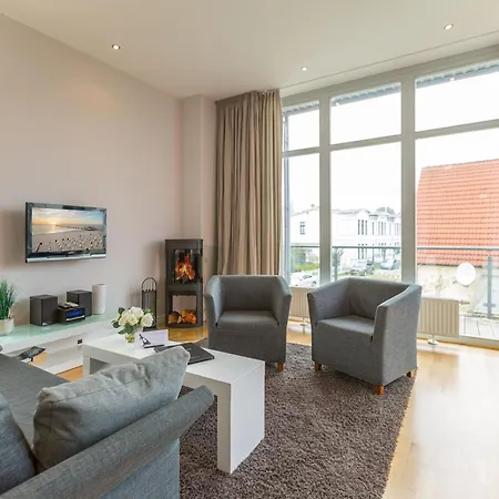 Autorenhaus App 07 Heinrich Bo Heringsdorf